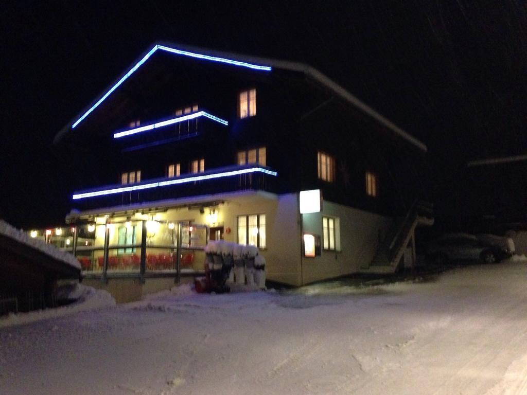 Hotel Haus Muehlebach Ernen Exterior foto